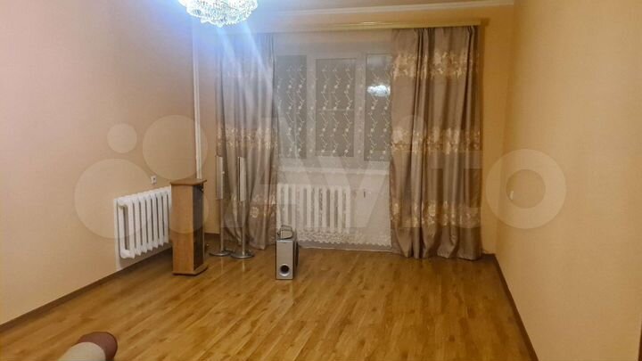 3-к. квартира, 87 м², 4/9 эт.