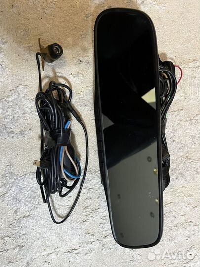 Видеорегистратор на зеркало