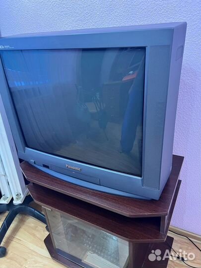 Телевизор panasonic