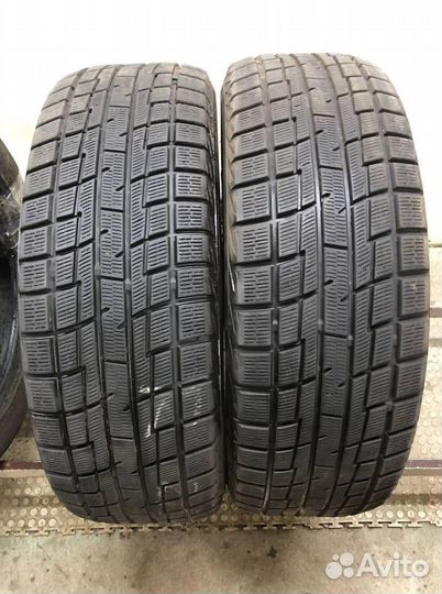 Yokohama Ice Guard IG30 215/60 R16 98W