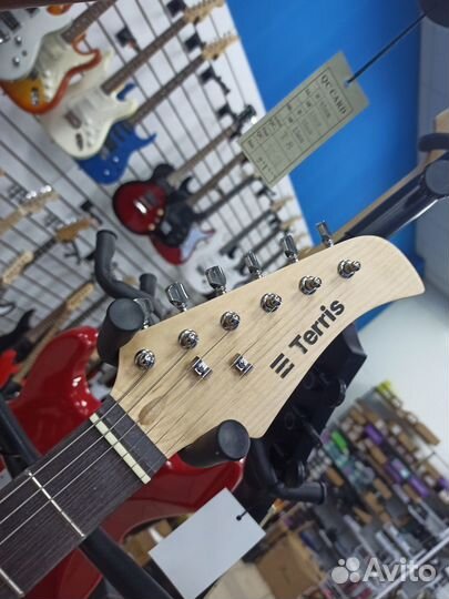 Электрогитара новая