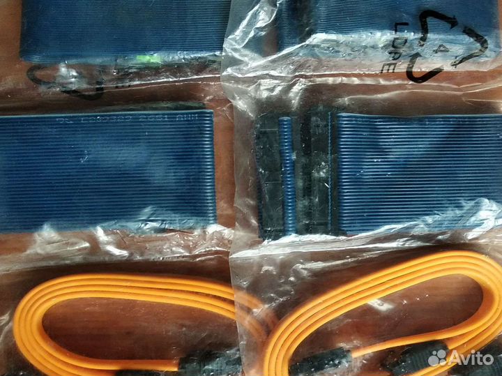 Гибкий шлейф для компьютера