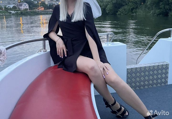 Платье женское