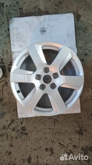 Диск Audi R17 б/у