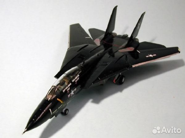 Revell Многоцелевой истребитель F-14A Black Tomcat