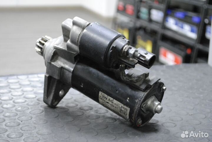 Стартер VW Passat, Skoda Octavia 1.6 TDi б/у