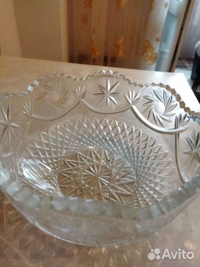 Хрустальная салатница