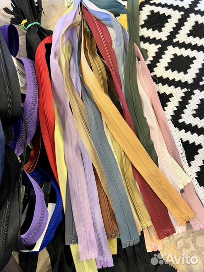 Швейная фурнитура молнии