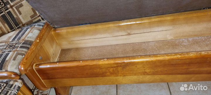 Кухонный мягкий уголок