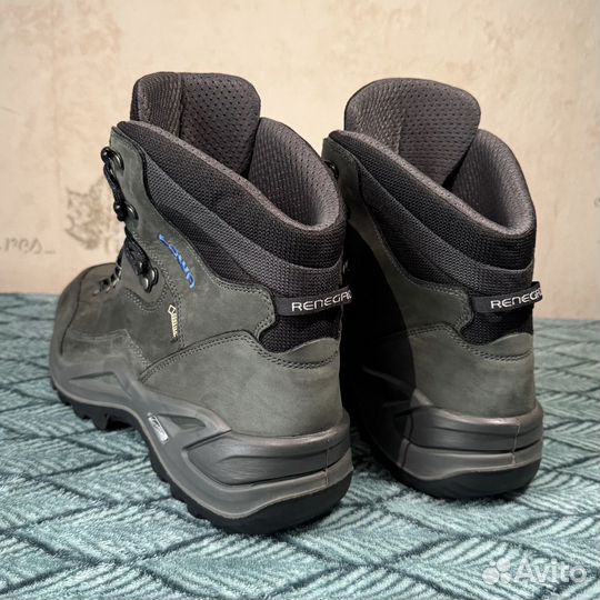 Трекинговые ботинки Lowa Gore-Tex