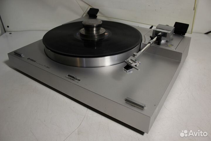 Yamaha P-350 Виниловый проигрыватель Japan