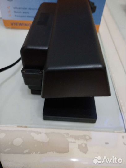 Детектор подлинности валют