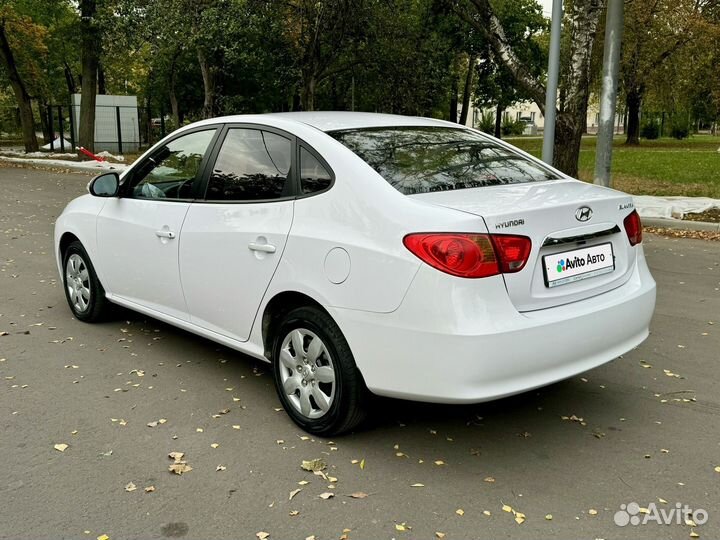 Hyundai Elantra 1.6 МТ, 2010, 241 800 км