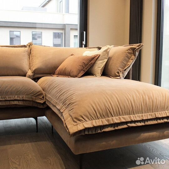 Диван. Диван лофт. Диван Италия