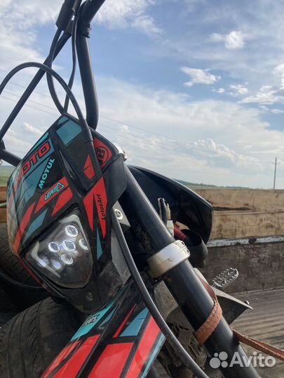 Regulmoto medalist 150 E