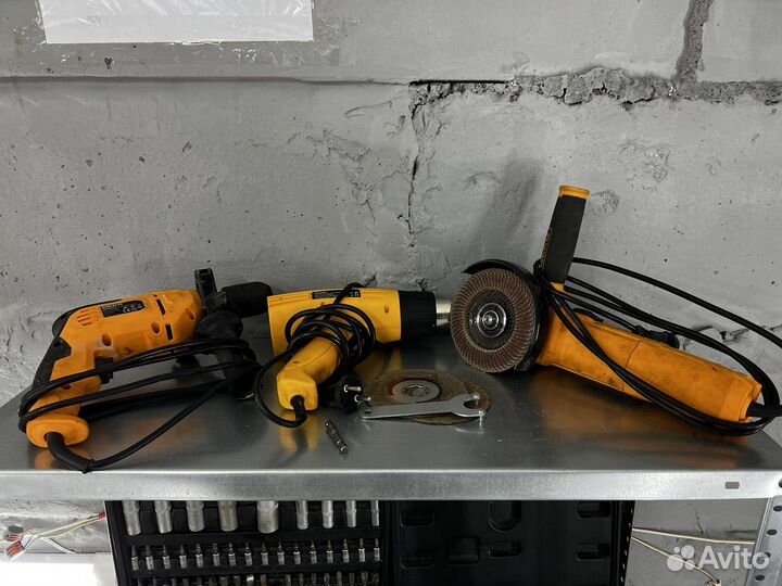 Гараж на час, Автосервис самообслуживания