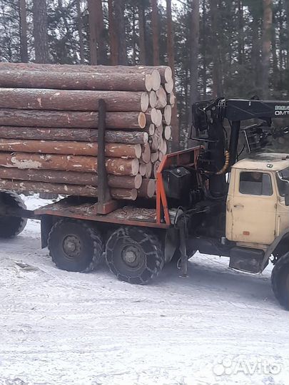 Урал лесовоз с манипулятором