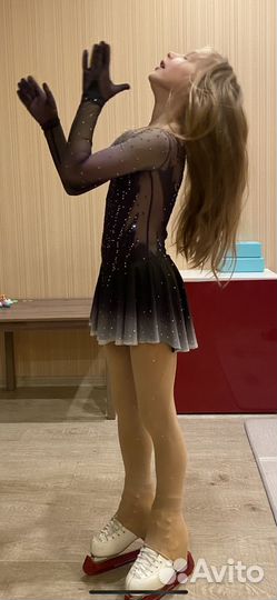 Платье для фигурного катания