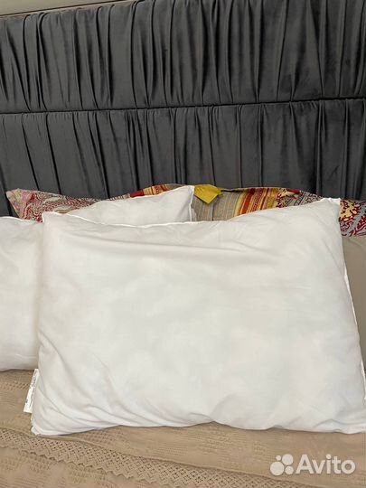 Пара подушек