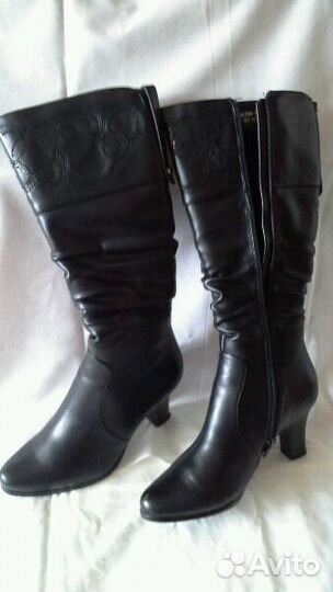 Сапоги осенние утепленные в отличном состоянии