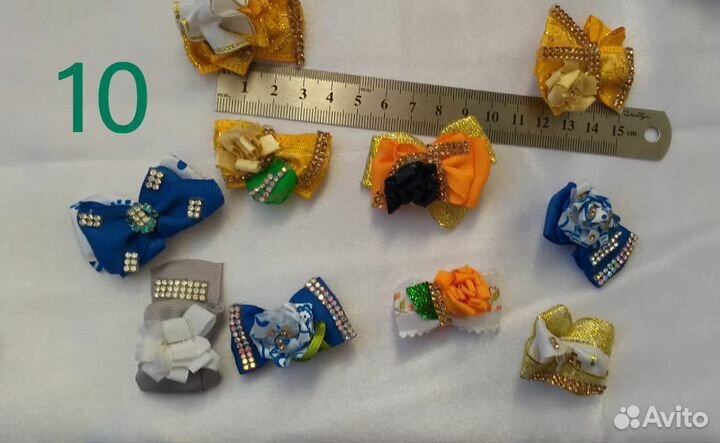 Маленькие бантики со стразами для щенков собак