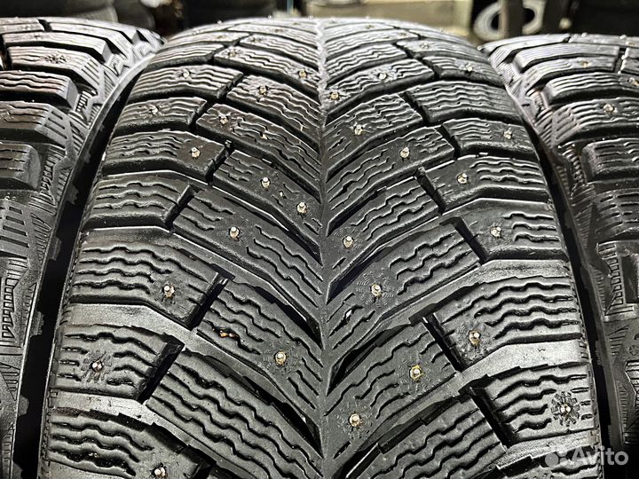 Michelin X-Ice North 4 225/45 R18 95T