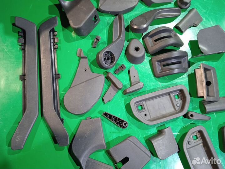 Пластик салона Opel Zafira B