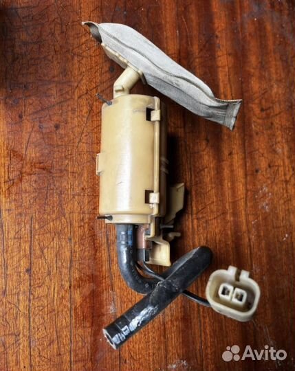 Запчасти Nissan Avenir