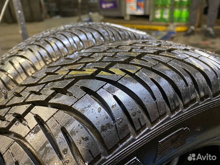 Goodyear Vector 4Seasons 165/65 R13 77T