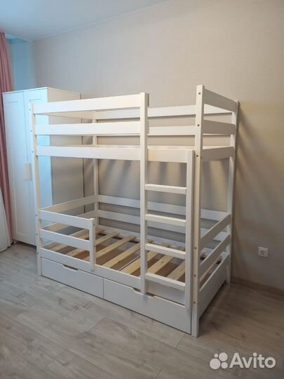 Двухъярусная кровать детская домик