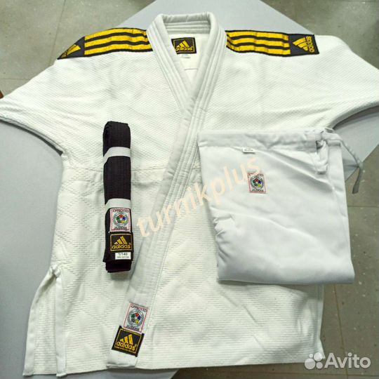 Кимоно для дзюдо Adidas 900 гр/м2