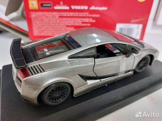 Коллекционная модель Gallardo Superleggera 1:24