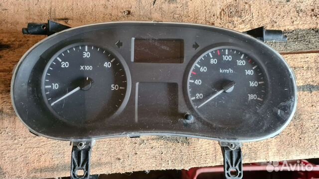 Щиток приборов Renault Master 2
