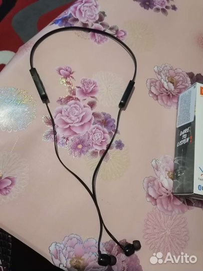 Беспроводные наушники