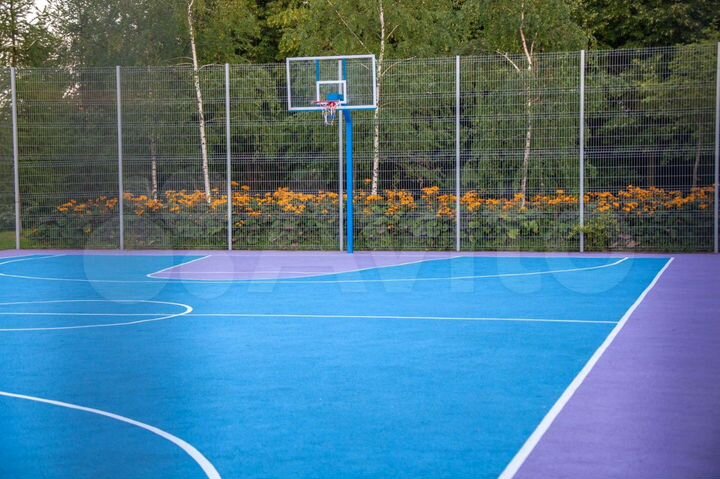 1-к. квартира, 62 м², 1/10 эт.