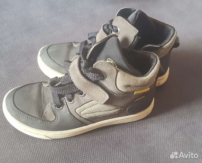 Ботинки для мальчика деми 30р. Ecco