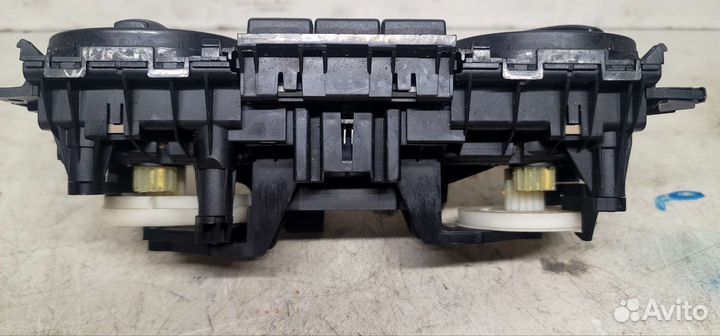 Регулятор отопителя с кондиционером Vw Caravelle