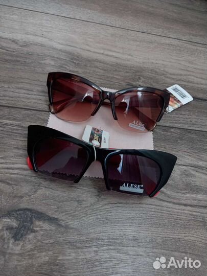 Солнцезащитные очки женские новые