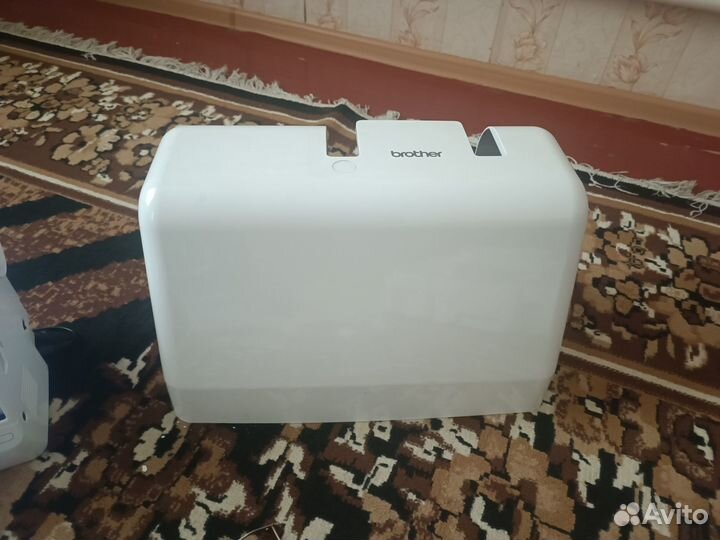 Швейно вышивальная машина brother innov-is F480