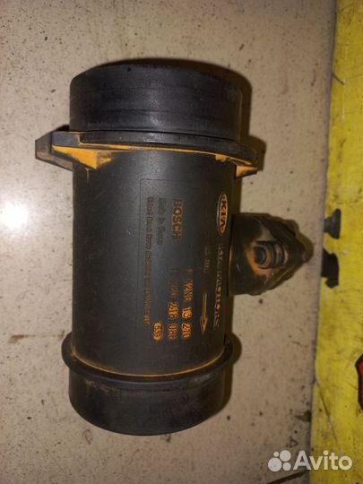 Датчик массового расхода воздуха для Kia Shuma