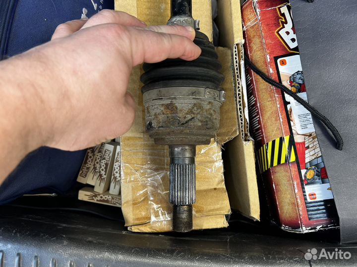 Привод в сборе передний правый