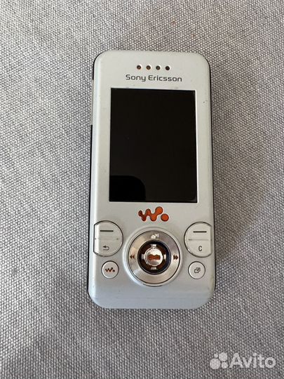 Sony Ericsson W580i