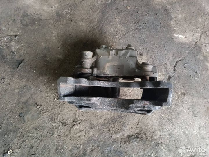 Суппорт тормозной DAF XF 105 2009