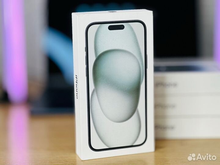 iPhone 15, 256 ГБ