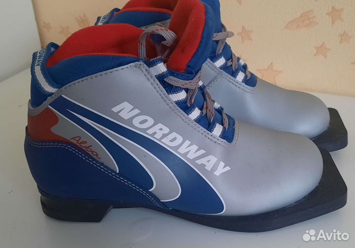 Лыжные ботинки nordway 33p