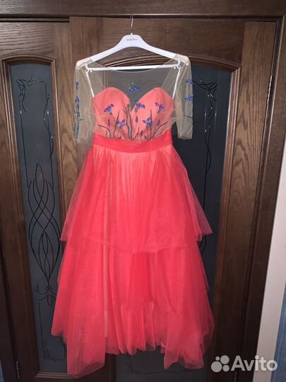 Вечернее платье