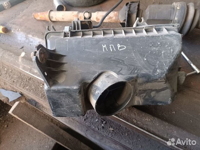 Корпус воздушного фильтра Mazda Mpv 3.0