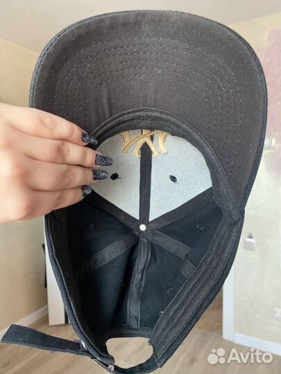 Бейсболка женская NW