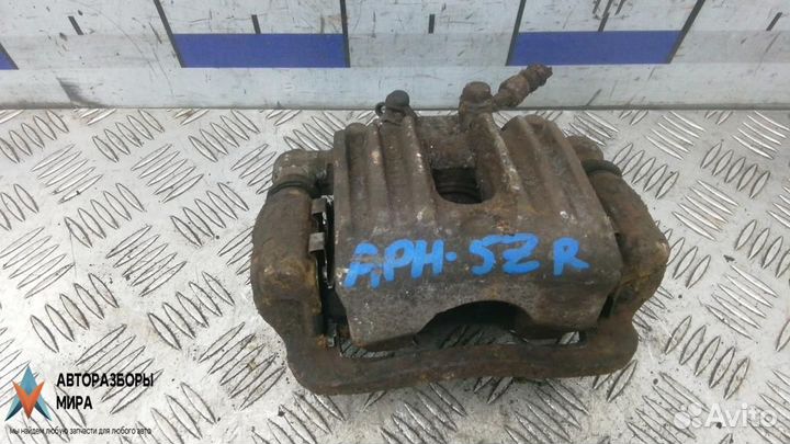 Суппорт задний правый Hyundai Santa Fe 582302B700