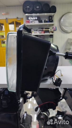 Фара Ваз 2107 Левая Белый поворотник Новая